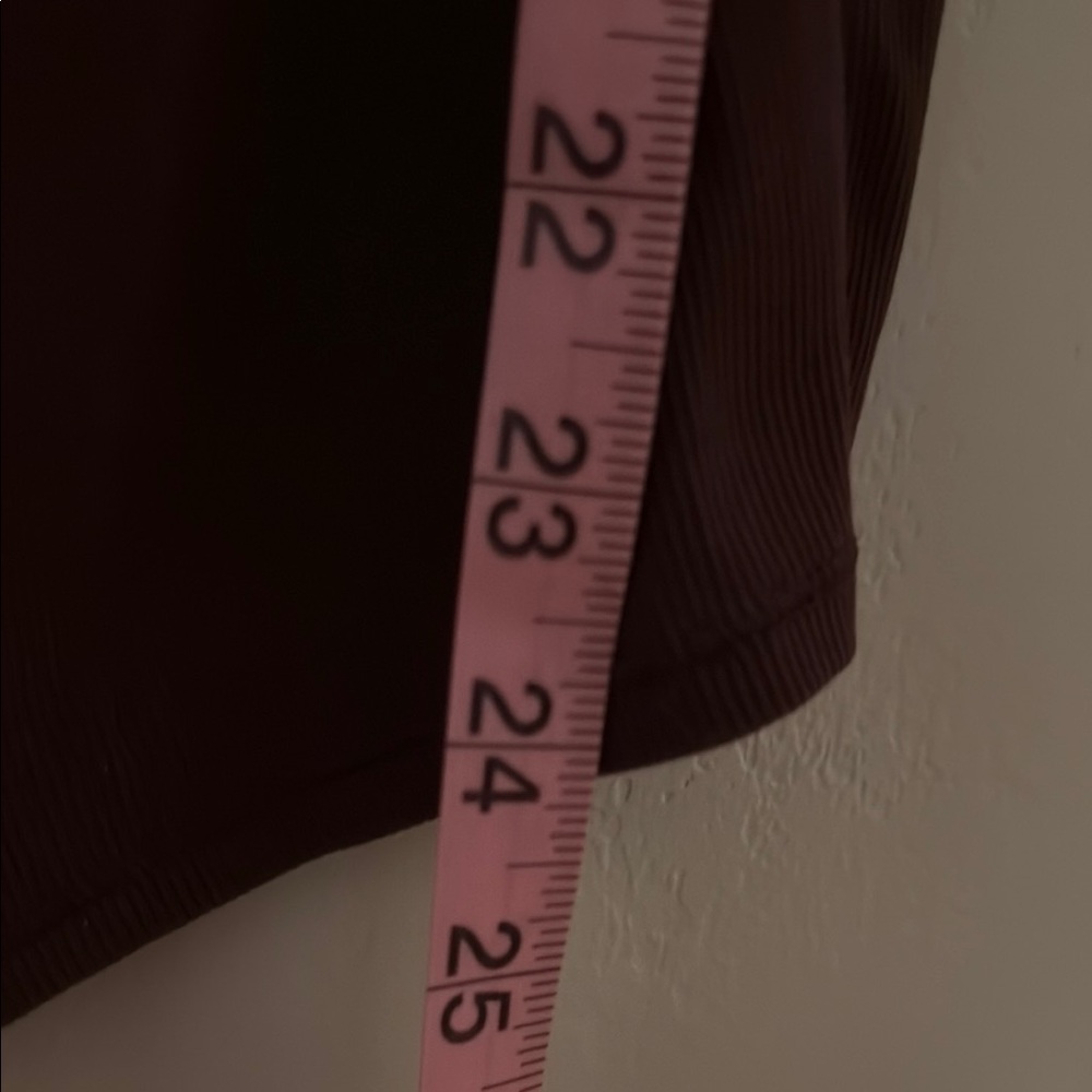 Lululemon Athletica Dark Brown Tank Top with Keyhole Back 4 - Picture 6 of 6